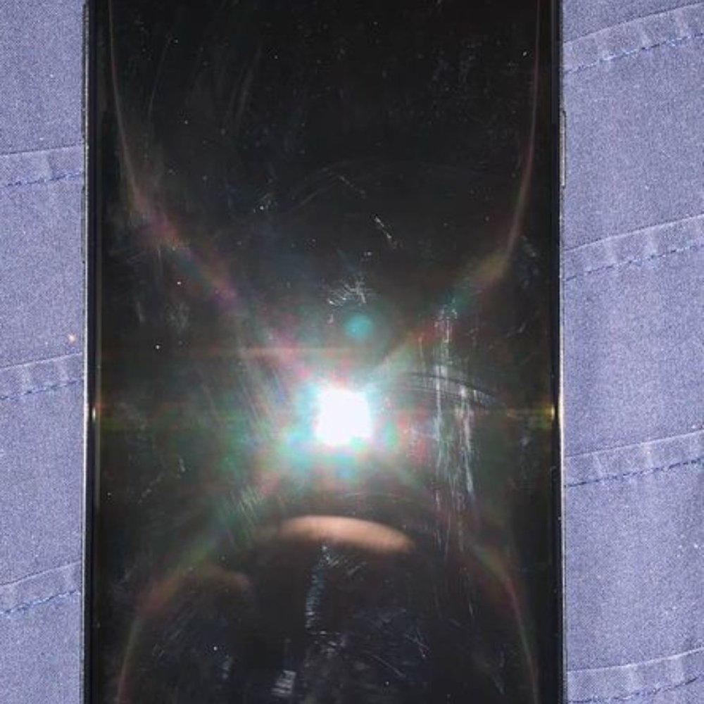 Samsung S9 Plus - Picture 2 of 4